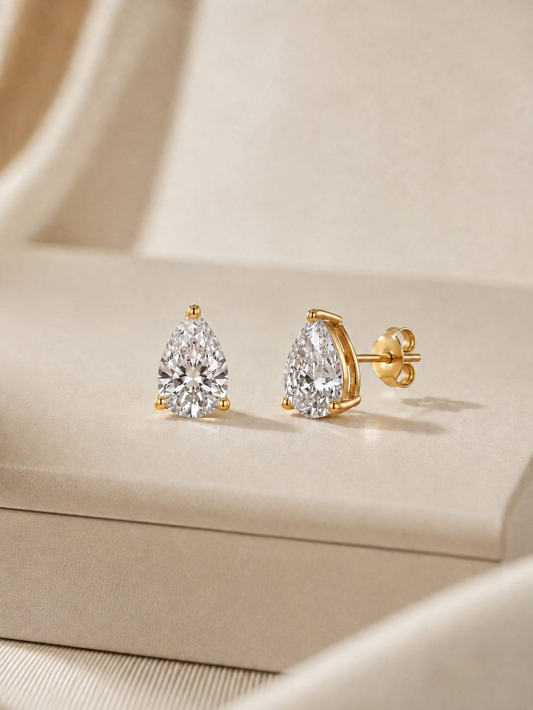 Bethany Stud Earring Gold