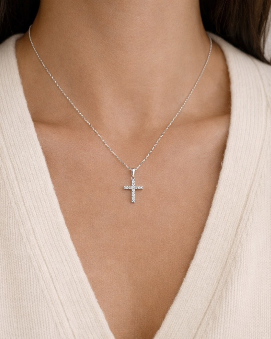 Dainty Cross Necklace - Silver