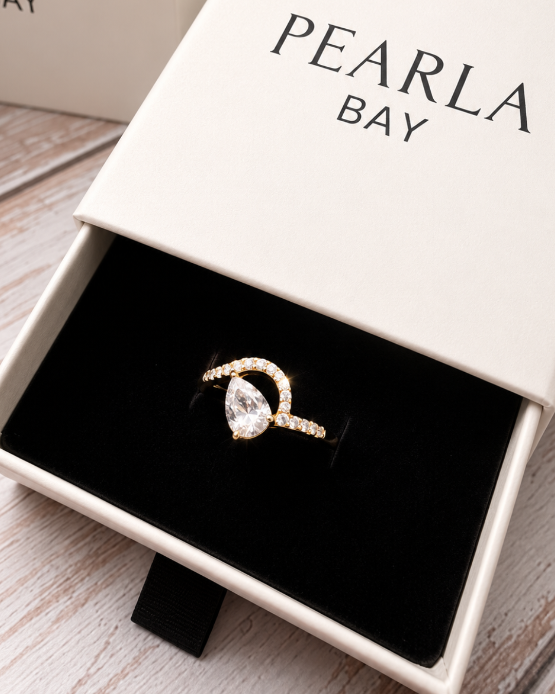 Statement Stone Crystal Ring - Gold