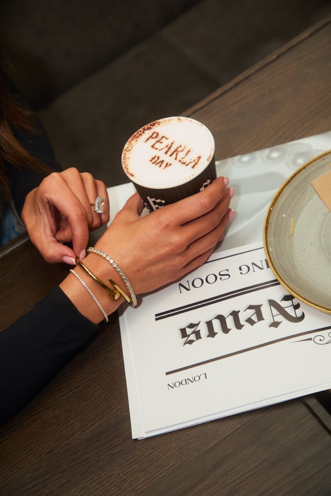 Luxe Crystal Tennis Bracelet Gold